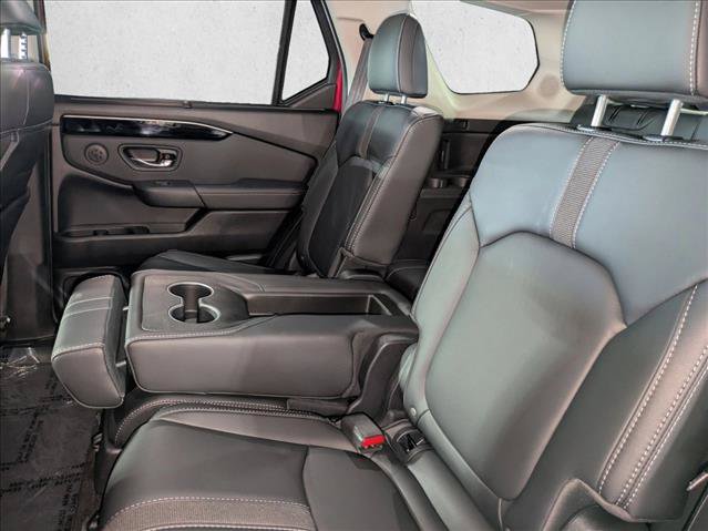 Used 2025 Honda Pilot Touring image 20