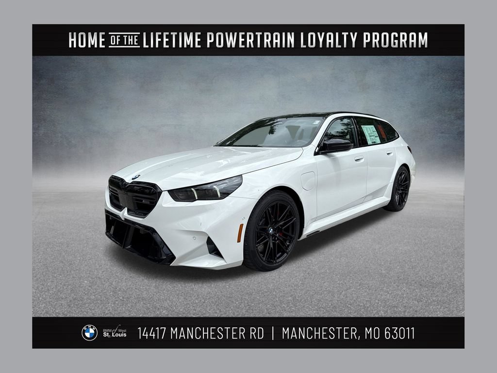 New 2027 BMW M5 Touring AWD/4WD image 1