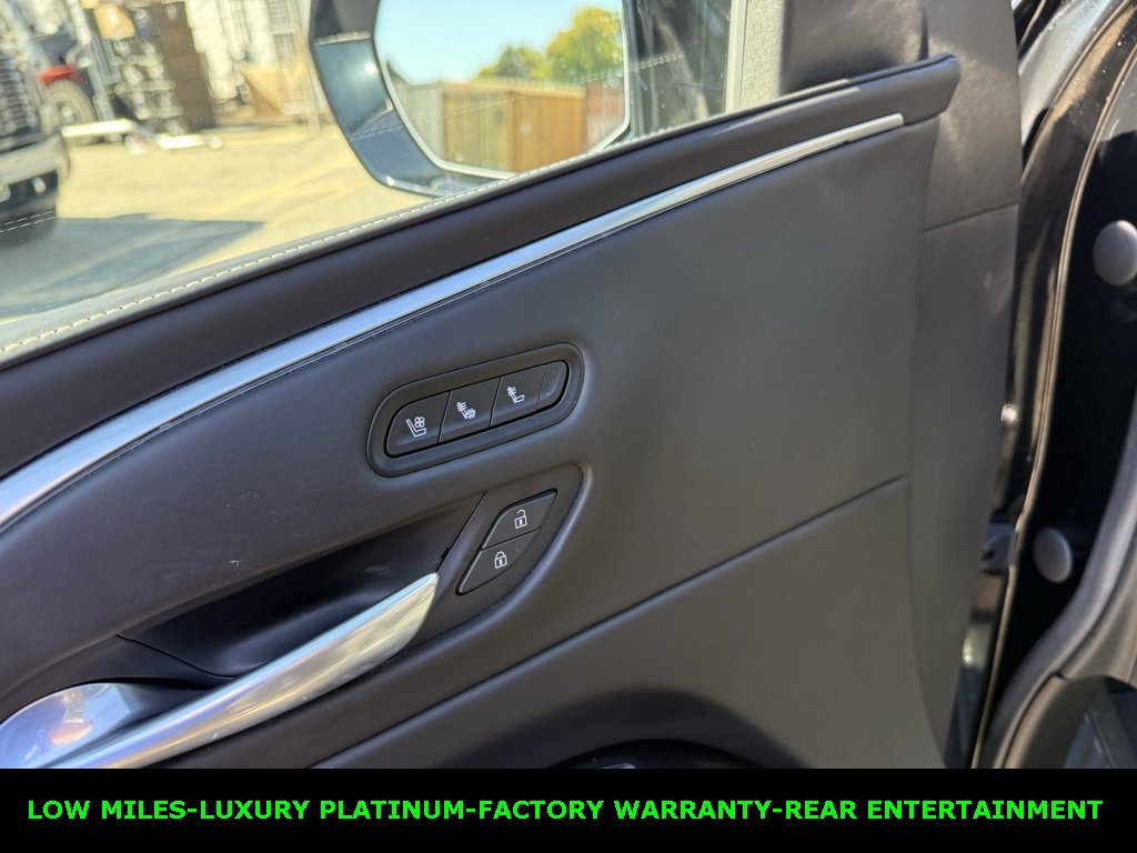 Used 2021 Cadillac Escalade Premium Luxury Platinum image 23