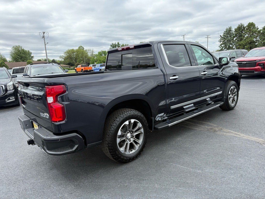 Used 2023 Chevrolet Silverado 1500 High Country AWD/4WD image 5