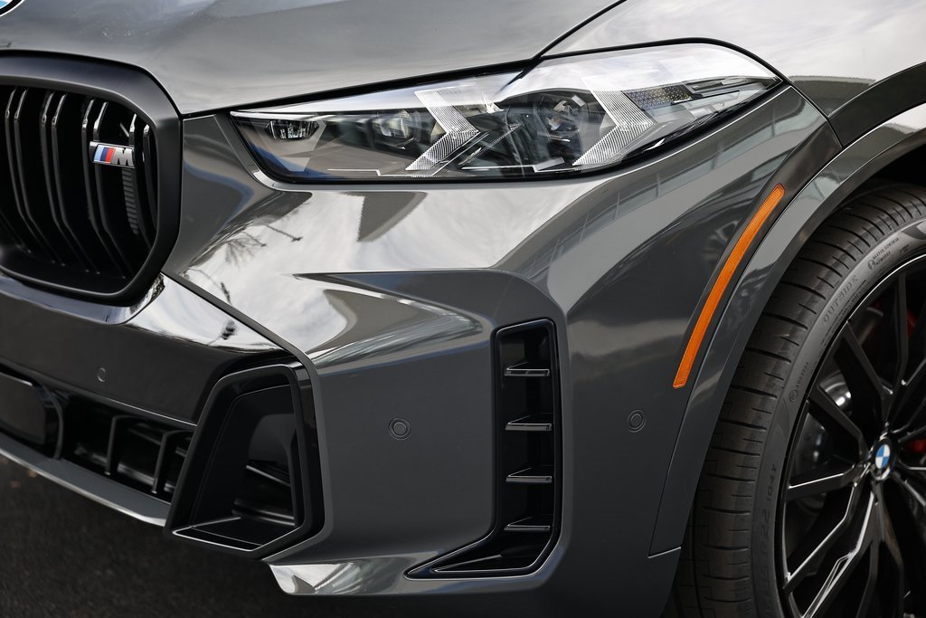 New 2026 BMW X5 M60i w/ Climate Comfort Package image 13