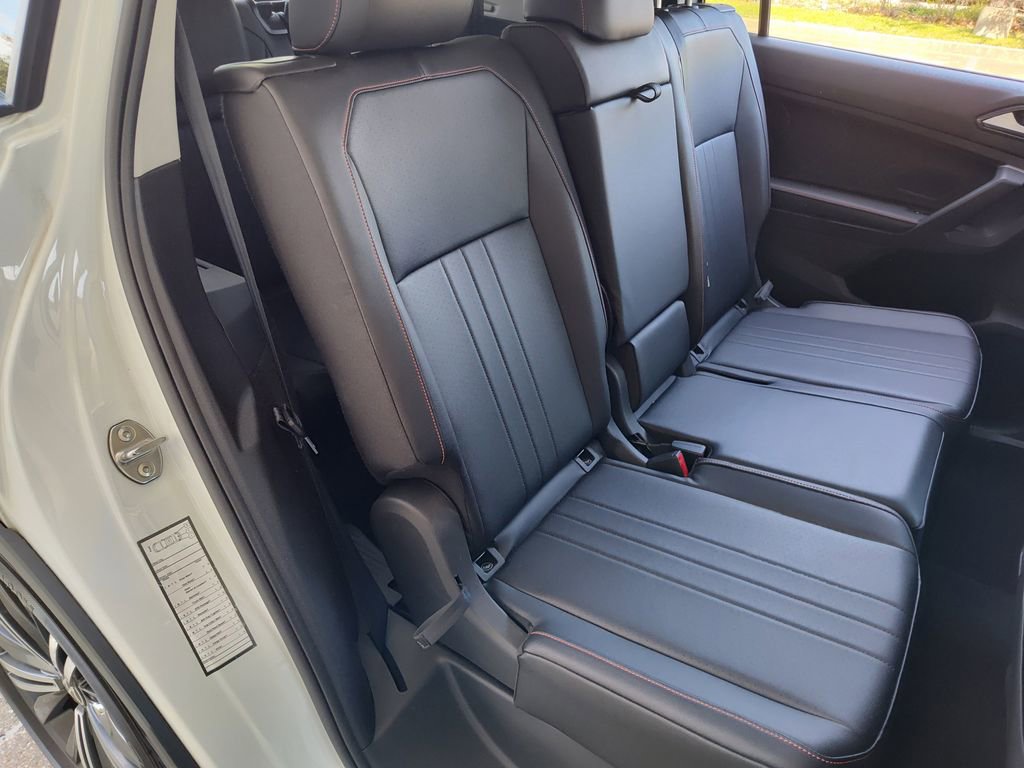 Used 2024 Volkswagen Tiguan Wolfsburg Edition image 33