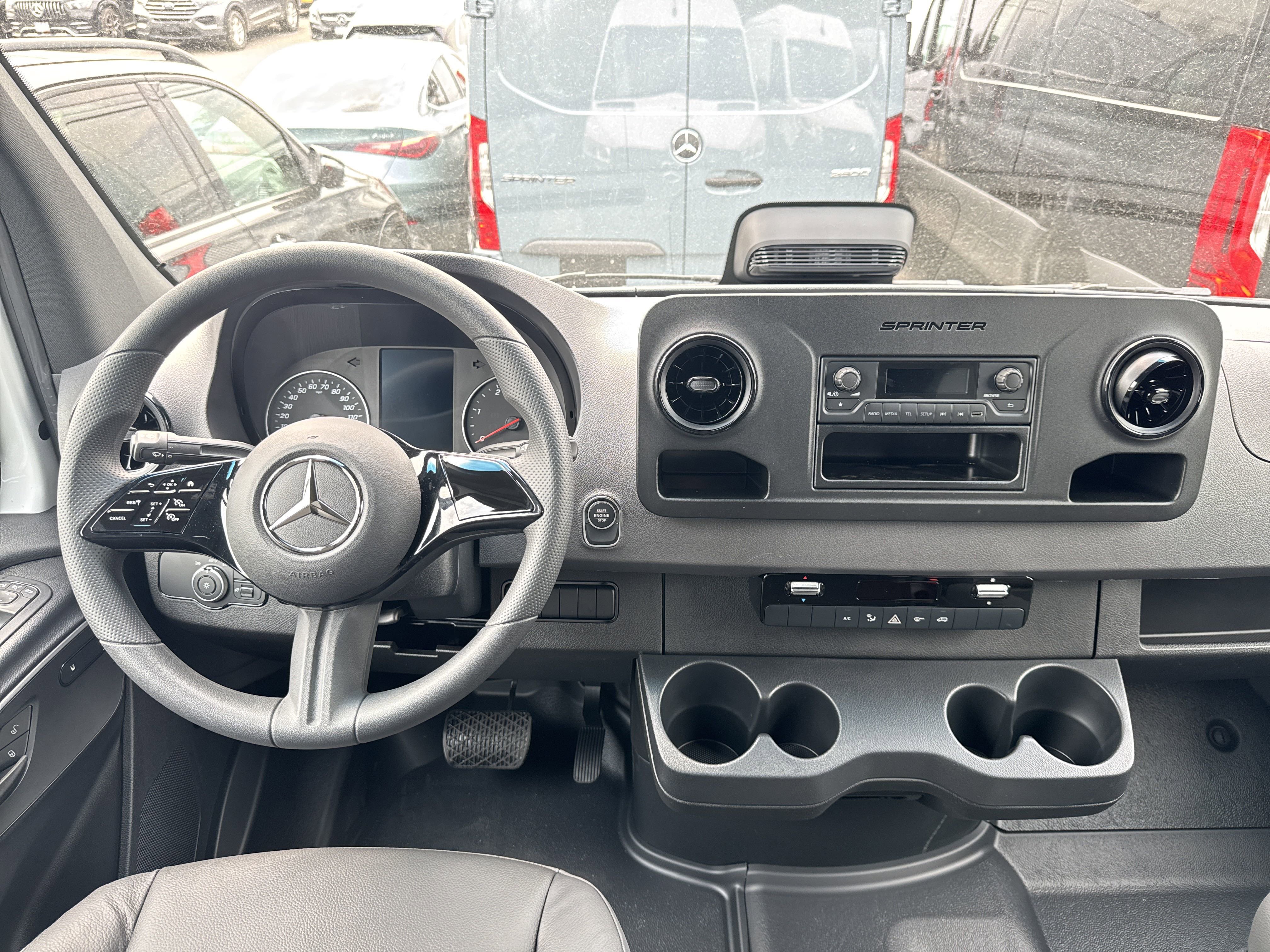 New 2025 Mercedes-Benz Sprinter 3500 image 12