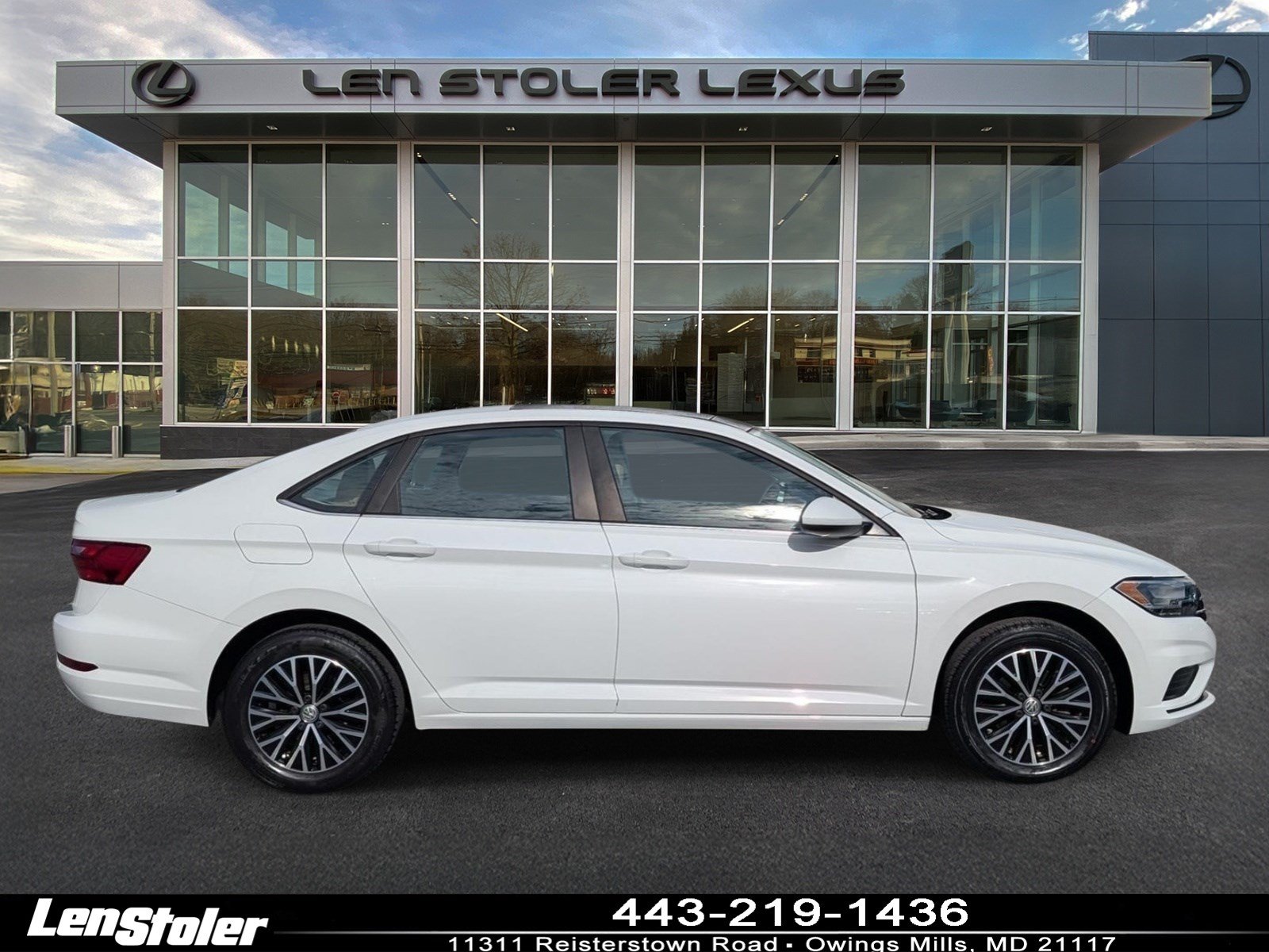 Used 2020 Volkswagen Jetta SE FWD image 2
