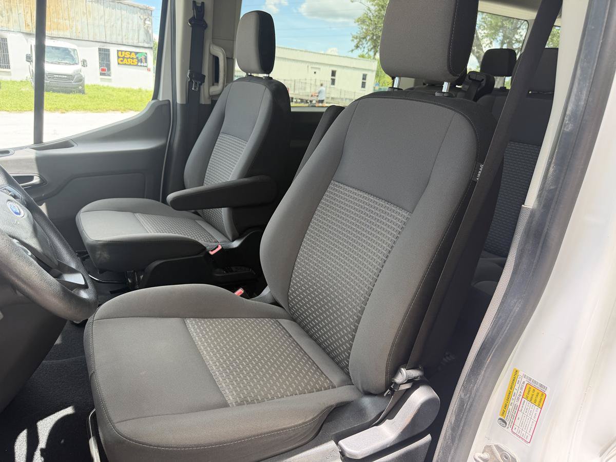 Used 2025 Ford Transit 350 XLT RWD image 15