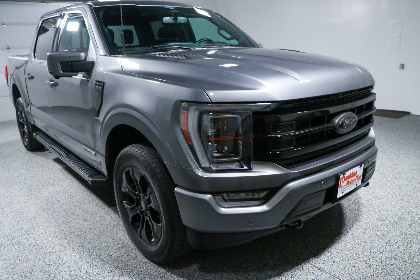 Used 2023 Ford F150 Lariat w/ Equipment Group 502A High AWD/4WD image 5