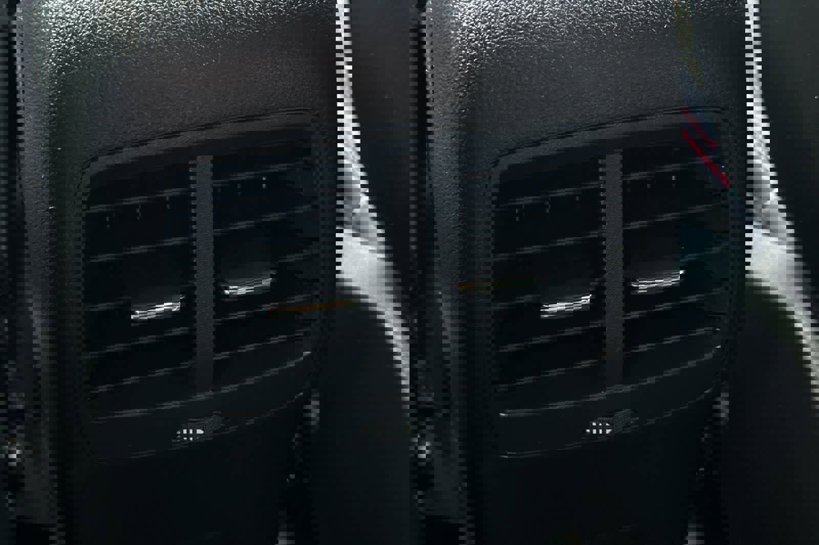 Used 2025 Ford Escape ST-Line image 15