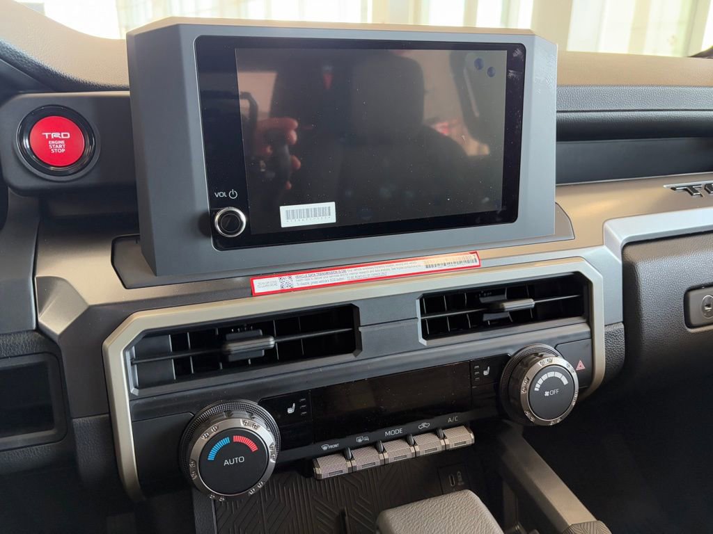 New 2025 Toyota Tacoma TRD Off-Road AWD/4WD image 26