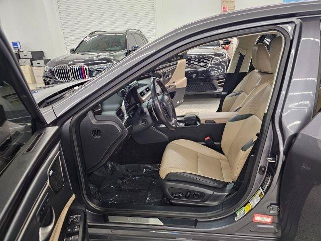 Used 2021 Lexus ES 300h w/ Premium Package FWD image 29