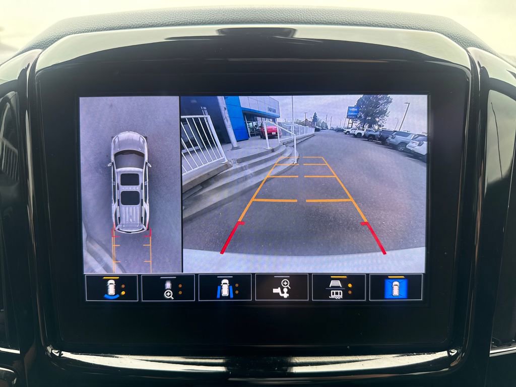 Used 2023 Chevrolet Traverse RS image 20