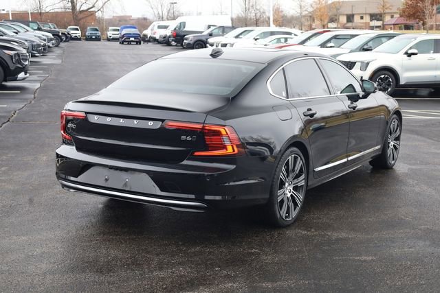 Used 2023 Volvo S90 B6 Plus image 5