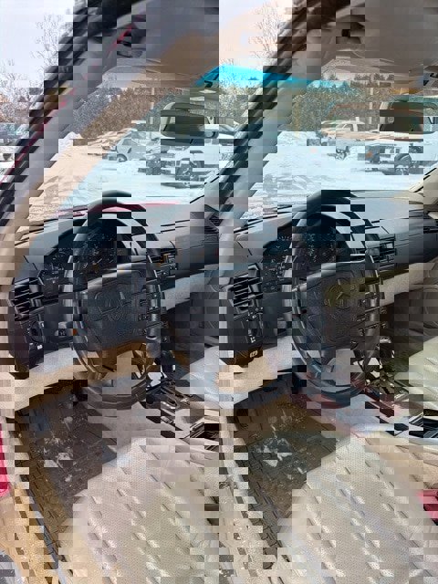 Used 1995 Mercedes-Benz SL 500 image 9