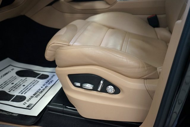 Used 2020 Porsche Cayenne image 29