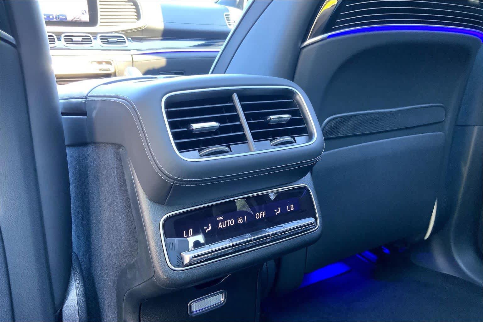 New 2026 Mercedes-Benz GLS 580 4MATIC image 22
