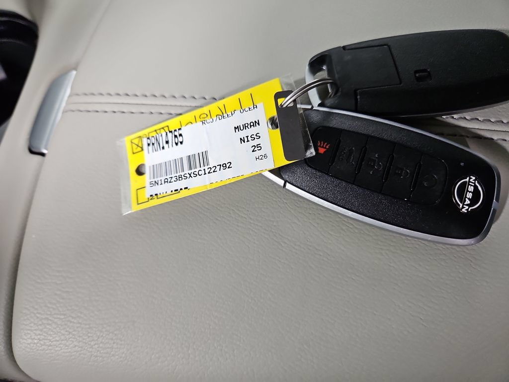 Certified 2025 Nissan Murano SV AWD/4WD image 29