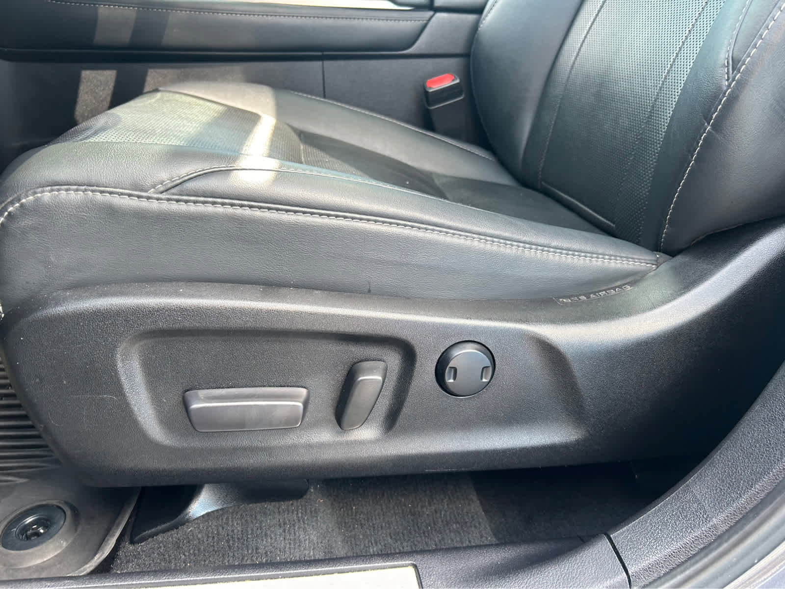 Used 2022 Lexus RX 350 AWD w/ Premium Package image 11