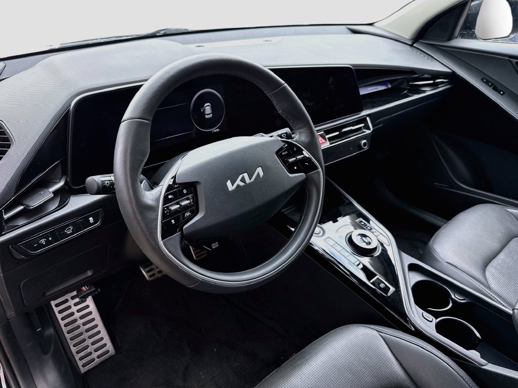 Used 2023 Kia Niro Wave w/ Wave Preserve Package FWD image 10
