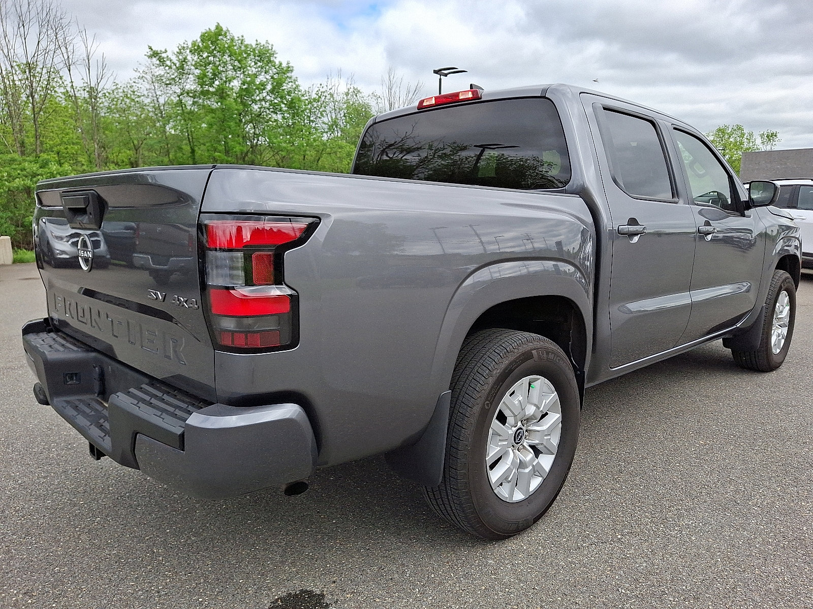 Used 2023 Nissan Frontier SV w/ Tow Package image 6
