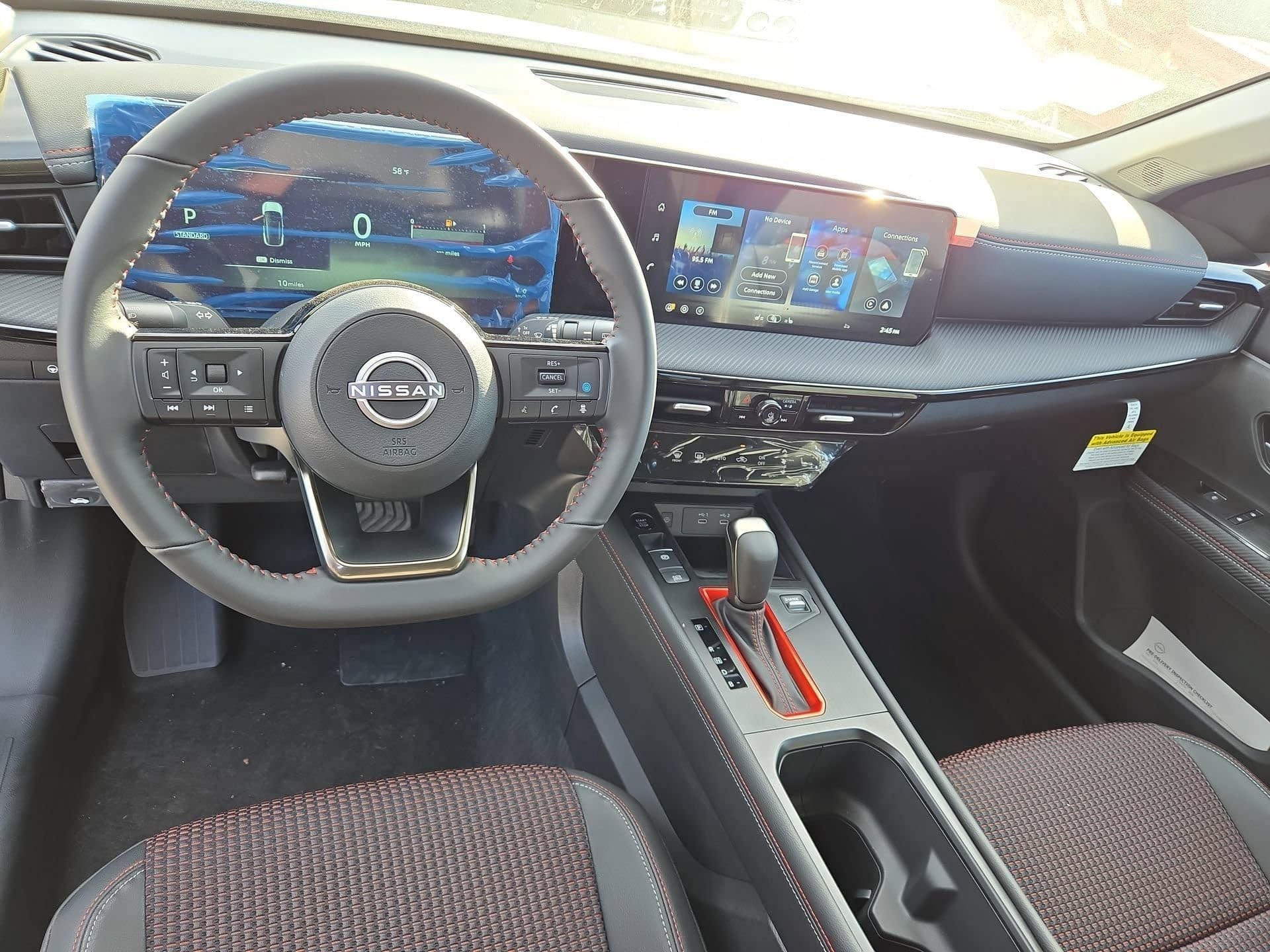New 2026 Nissan Kicks SR w/ Cold Weather Package AWD/4WD image 34