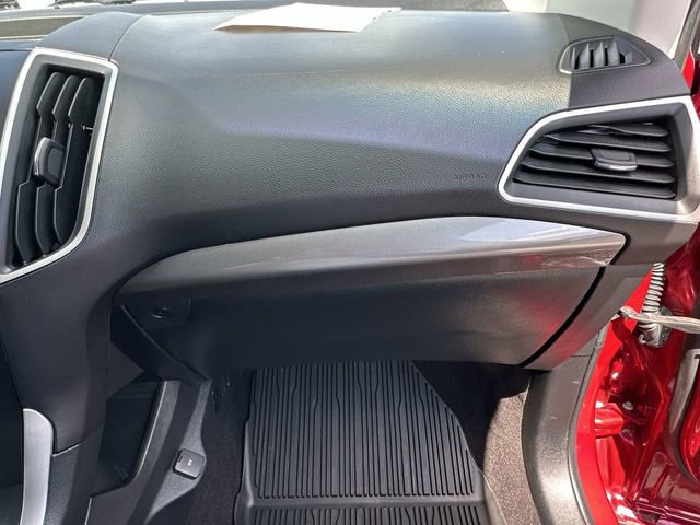 Used 2020 Ford Edge SEL w/ Convenience Package FWD image 28