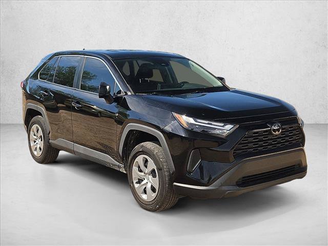 Used 2023 Toyota RAV4 LE FWD image 3
