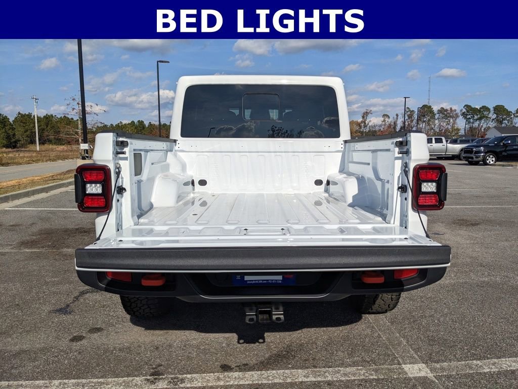 New 2026 Jeep Gladiator Mojave image 7