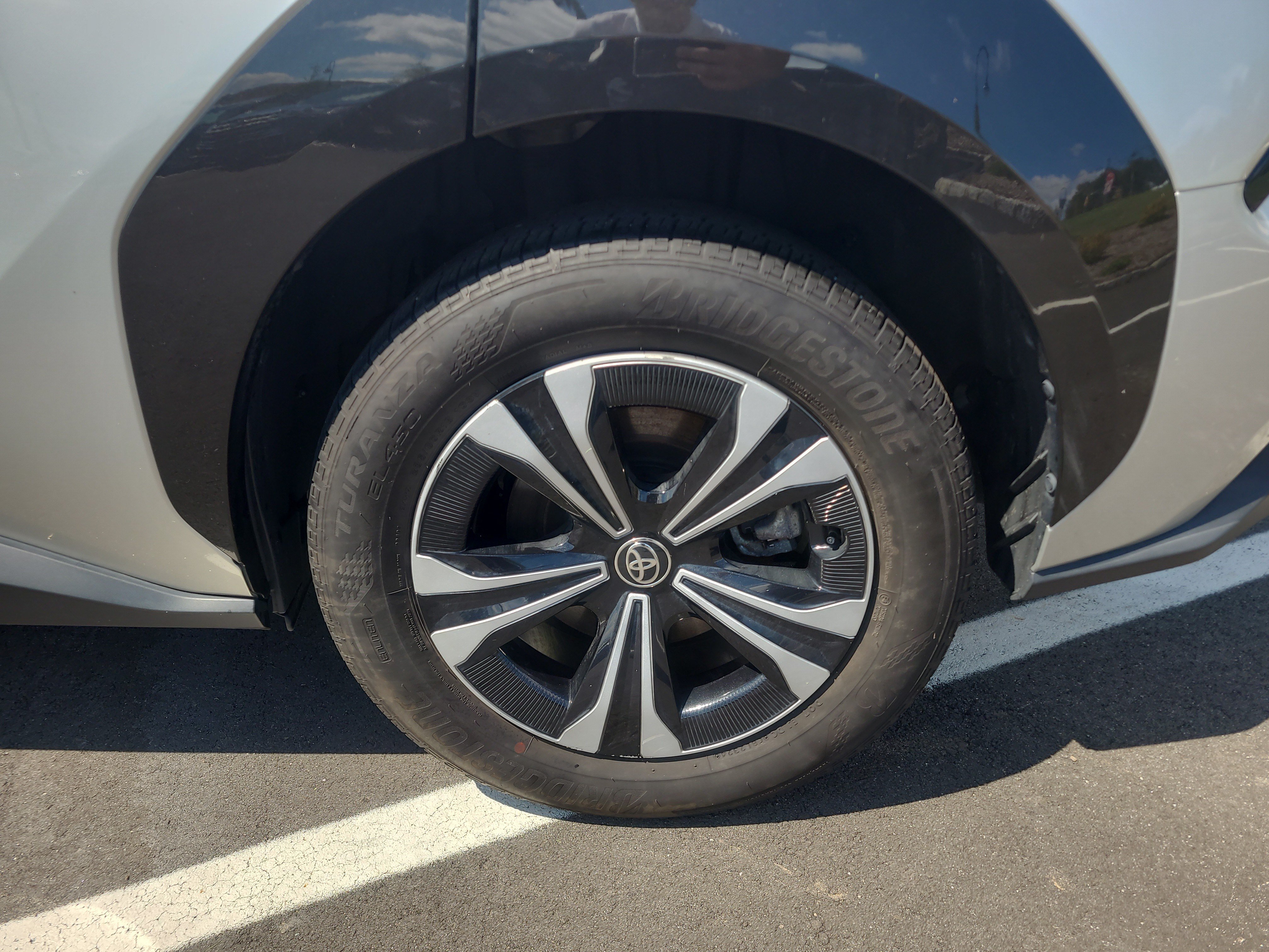 Certified 2024 Toyota bZ4X AWD w/ Weather Package image 10