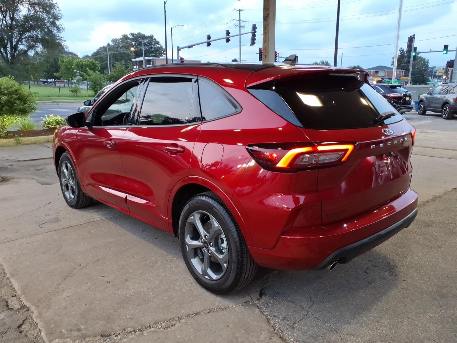 Certified 2024 Ford Escape ST-Line w/ Tech Pack #1 AWD/4WD image 5