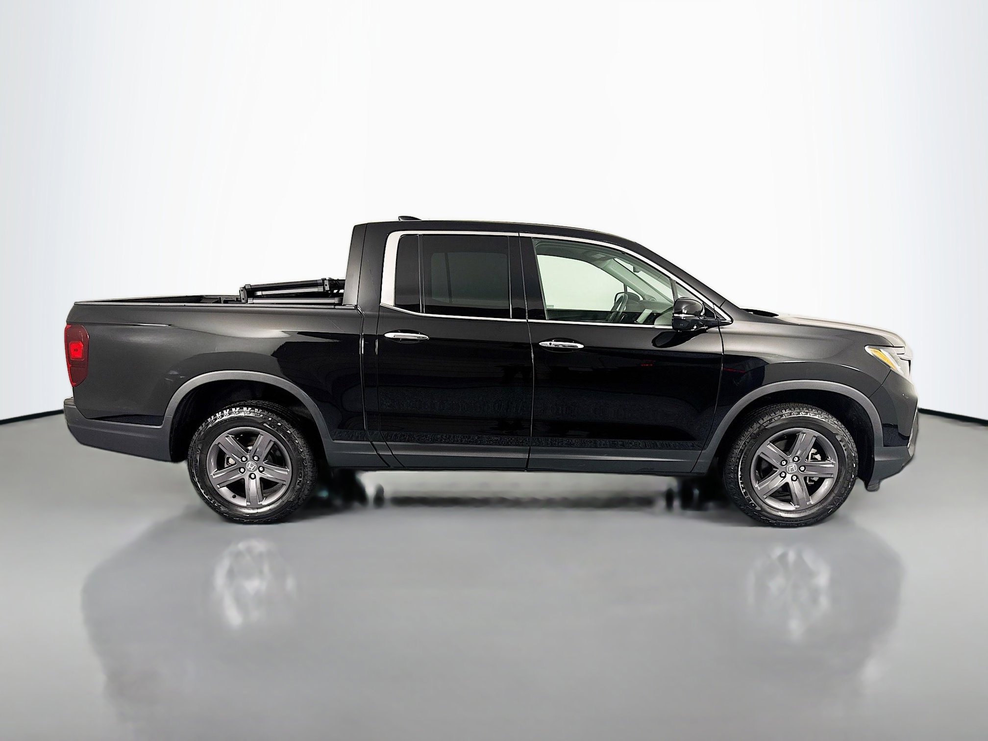 Certified 2023 Honda Ridgeline RTL-E image 4