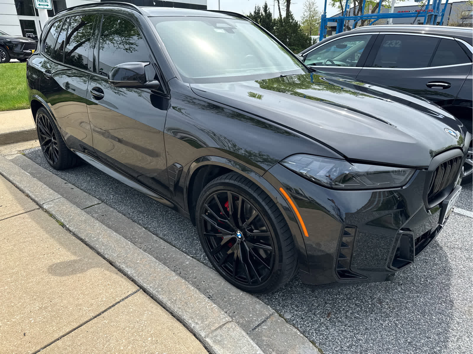 Used 2025 BMW X5 M60i image 2