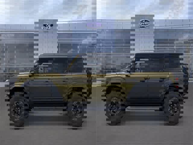 New 2025 Ford Bronco Raptor image 3