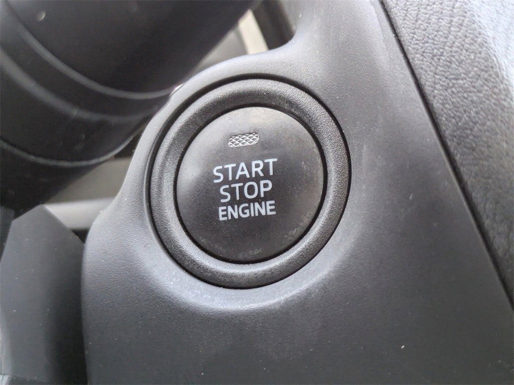 Used 2014 MAZDA MAZDA3 i Touring image 21