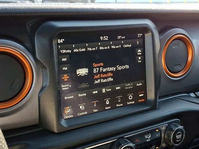 Used 2021 Jeep Gladiator Mojave AWD/4WD image 18