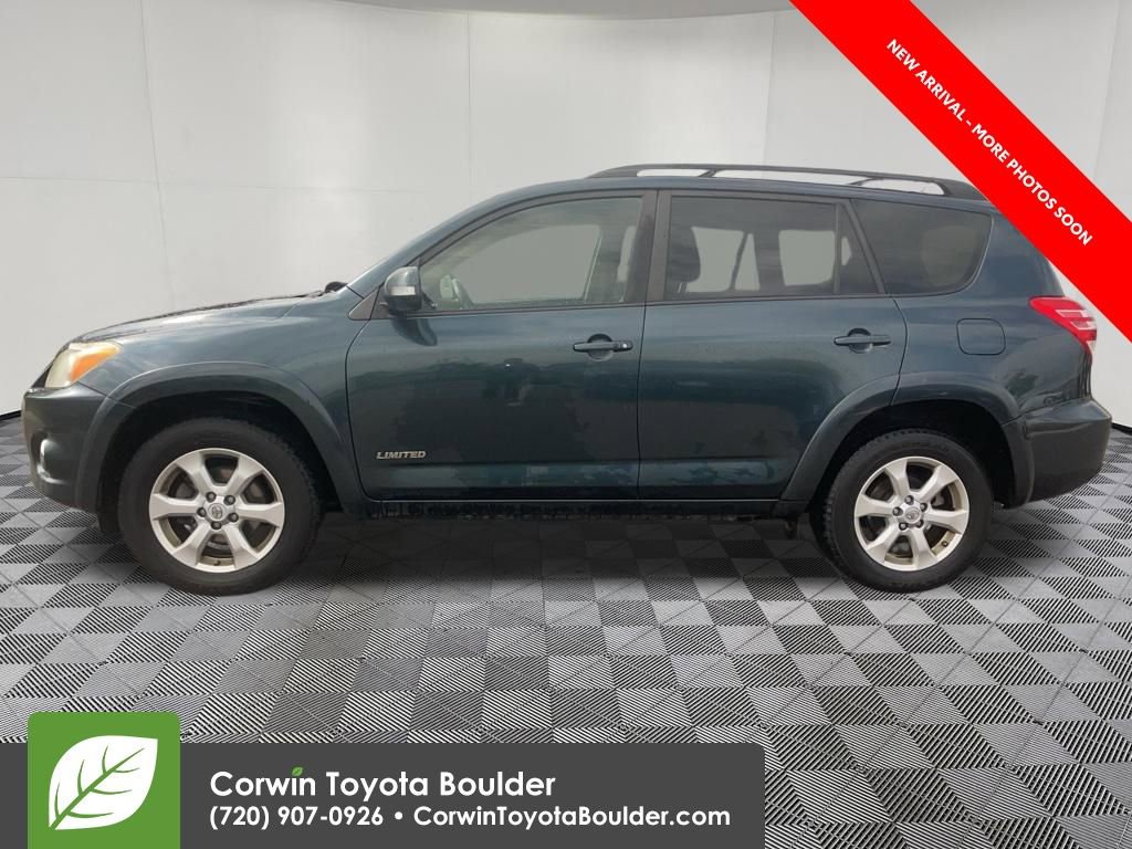 Used 2009 Toyota RAV4 Limited AWD/4WD image 4