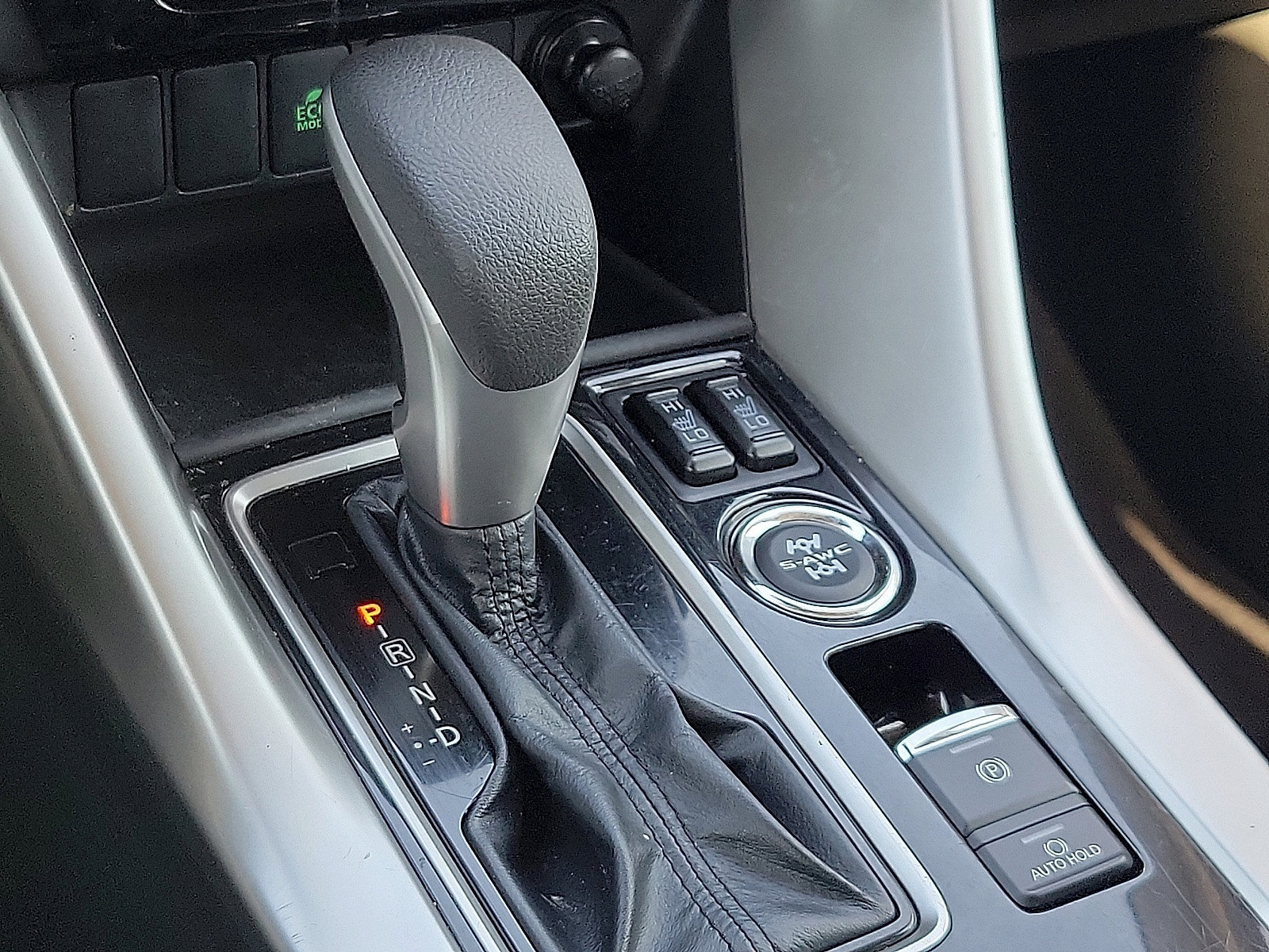 Used 2025 Mitsubishi Eclipse Cross SE AWD/4WD image 17