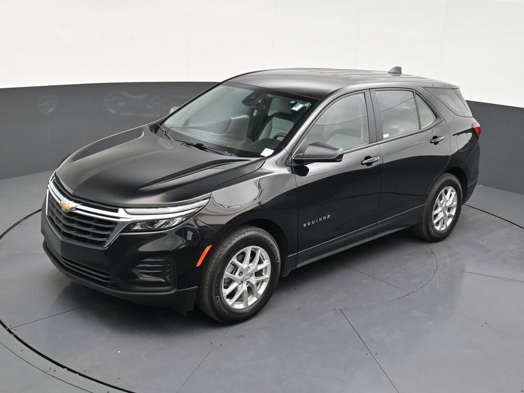 Used 2020 Chevrolet Equinox LS w/ LS Convenience Package FWD image 11