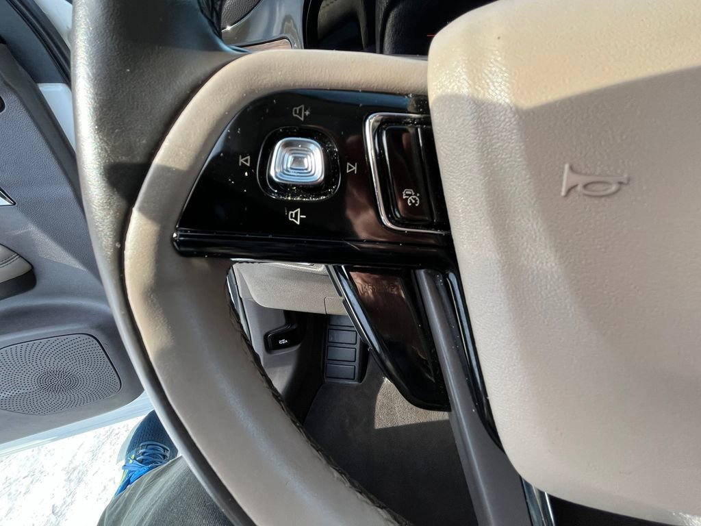 Certified 2023 Lincoln Corsair Reserve w/ Equipment Group 201A image 14