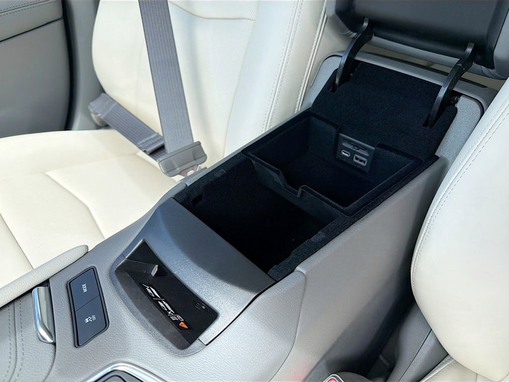 New 2026 Cadillac XT5 Premium Luxury image 36