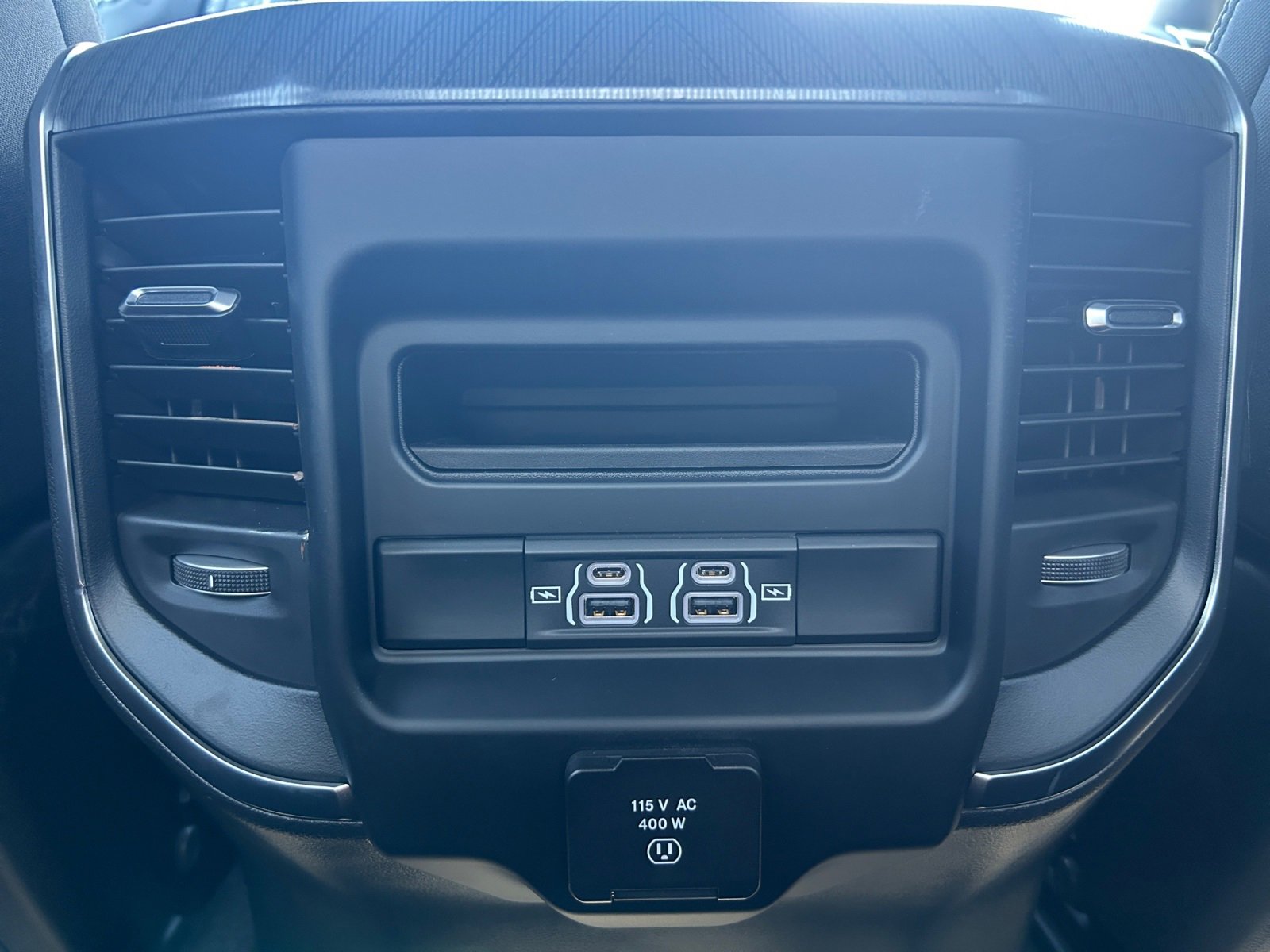 New 2026 RAM 1500 4x4 Crew Cab image 23