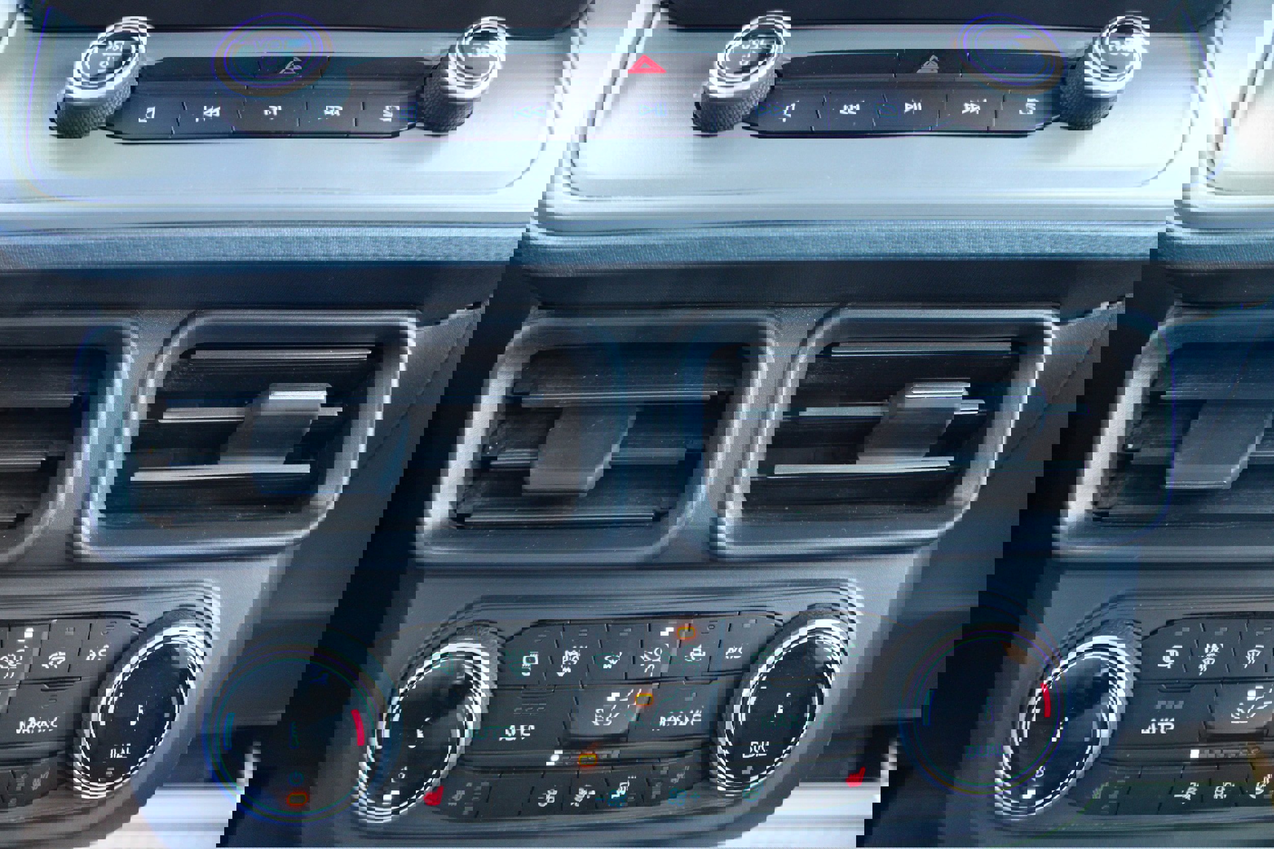 Used 2024 Ford Maverick Lariat w/ Black Appearance Package image 26