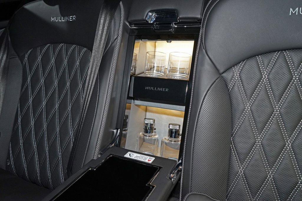 Used 2018 Bentley Mulsanne Speed image 20