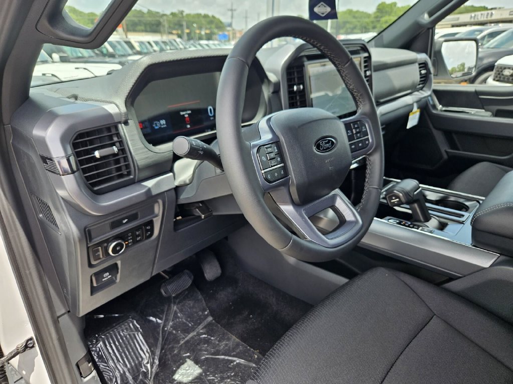New 2026 Ford F150 XLT w/ Equipment Group 302A MID AWD/4WD image 10