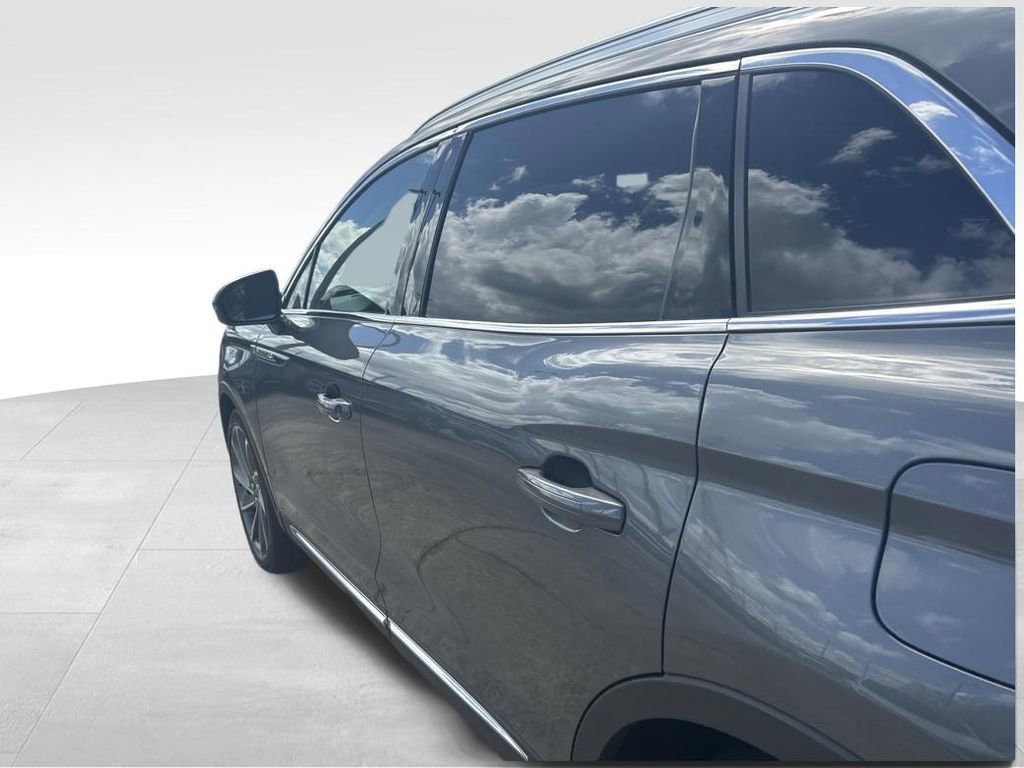 Used 2023 Lincoln Nautilus Reserve w/ Equipment Group 202A image 29