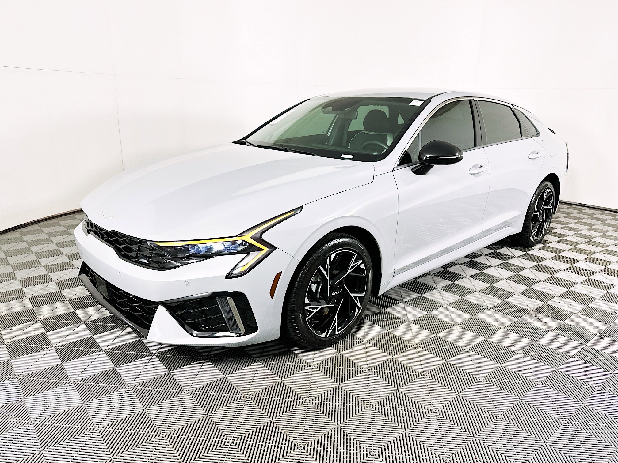 Used 2025 Kia K5 GT-Line image 7