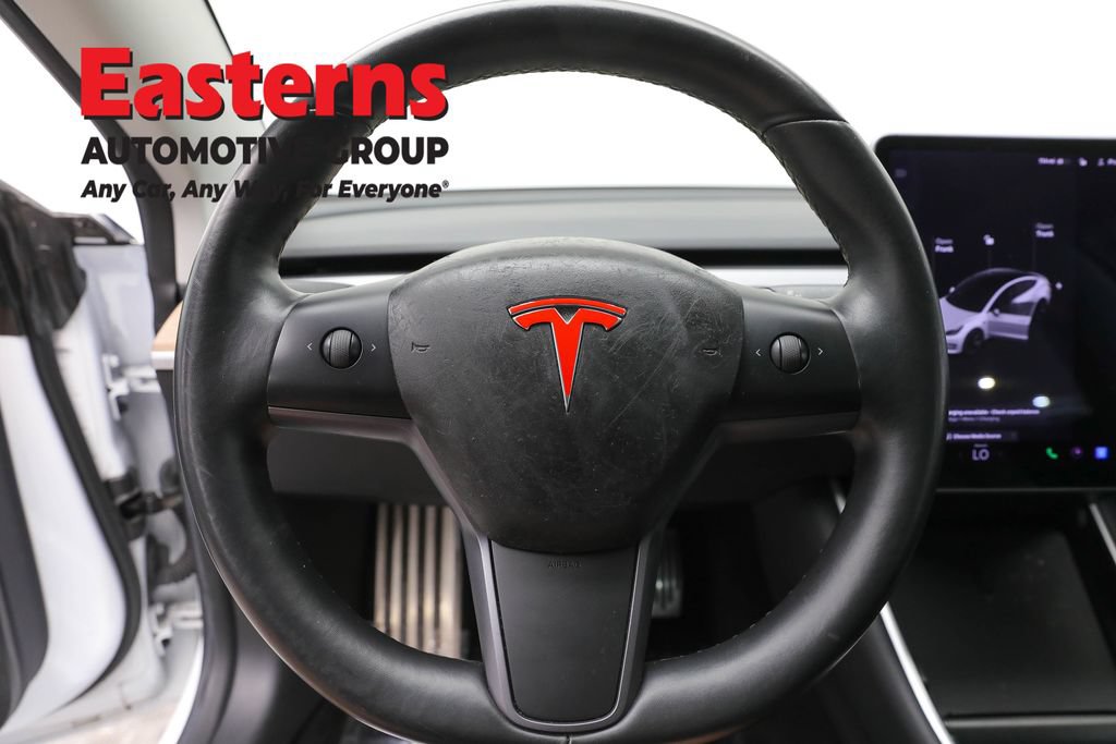 Used 2018 Tesla Model 3 Long Range RWD image 10