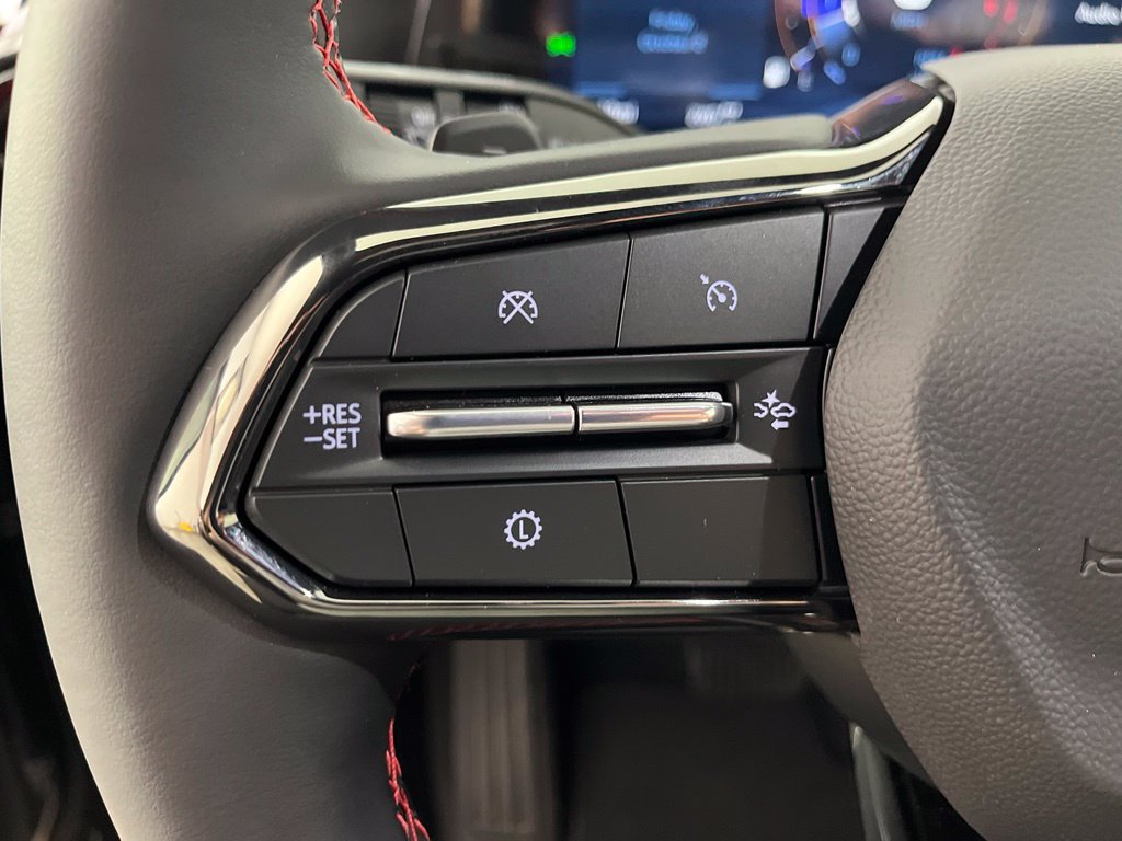 New 2027 Chevrolet Equinox RS w/ Safety and Technology Package AWD/4WD image 14