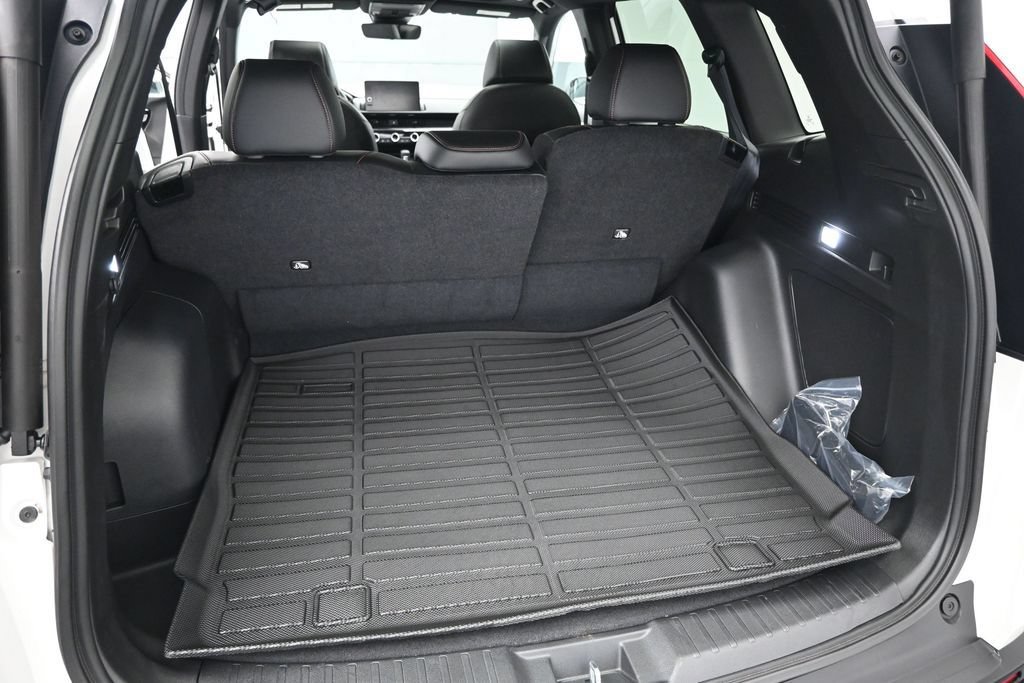 Used 2025 Honda CR-V Sport Touring image 8