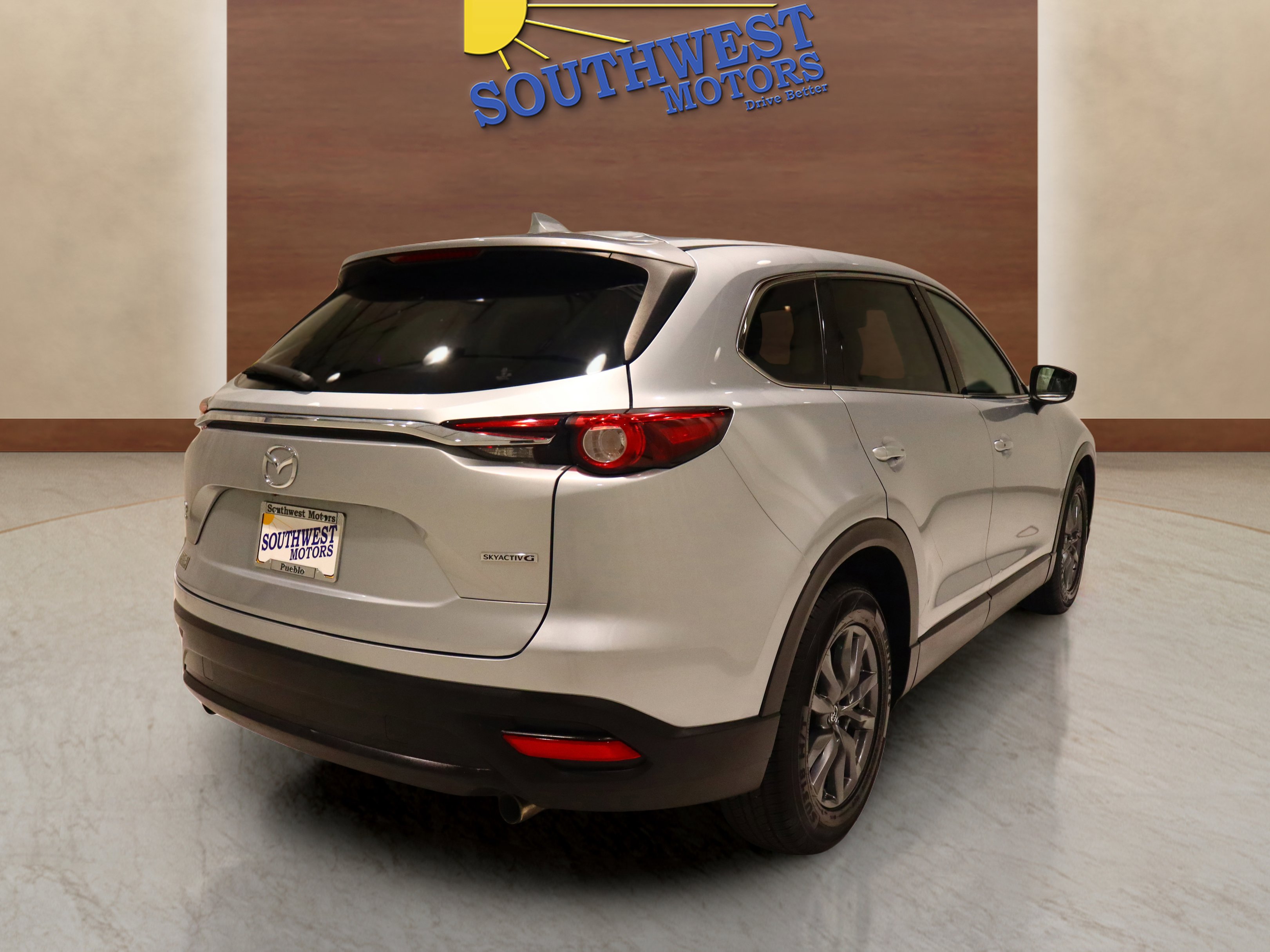 Used 2023 MAZDA CX-9 Touring image 4