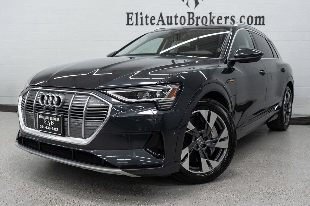 Used 2021 Audi e-tron Premium Plus w/ Premium Plus Package image 59