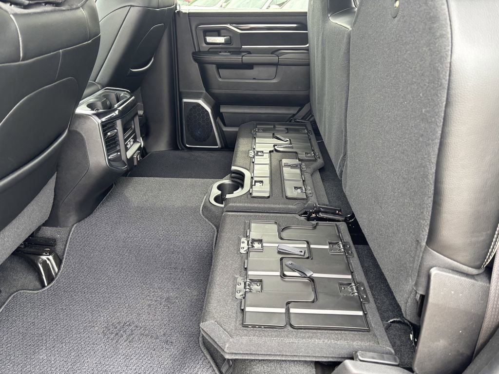 Used 2022 RAM 2500 Laramie w/ Night Edition AWD/4WD image 28